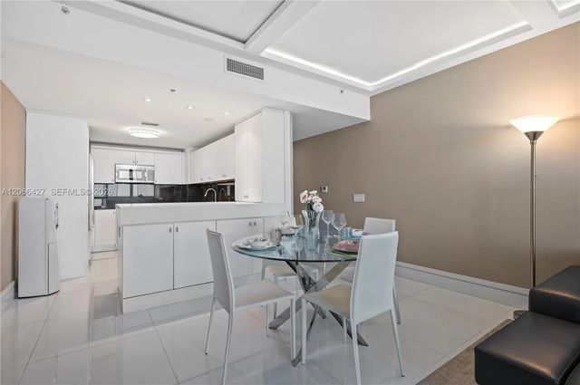 3 of 32 - 6899 Collins Avenue #702, Miami Beach, FL