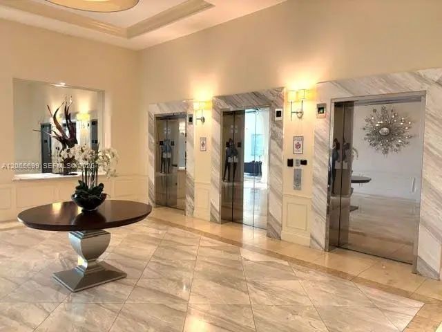 5 of 34 - 1300 Ponce De Leon Boulevard #409, Coral Gables, FL