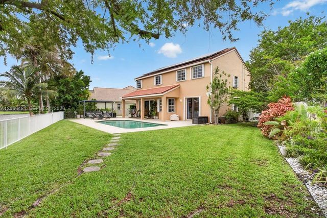 3 of 56 - 480 Cambridge Drive, Weston, FL