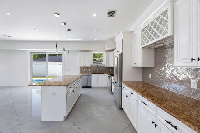 4 of 31 - 100 Norwood Road, Jupiter, FL