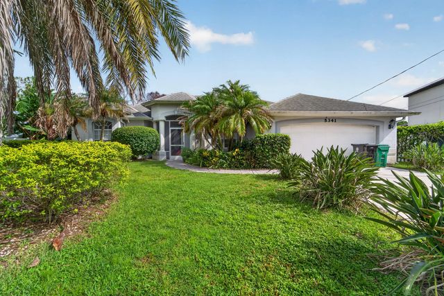 3 of 39 - 5341 Nw Alam Circle, Port St. Lucie, FL