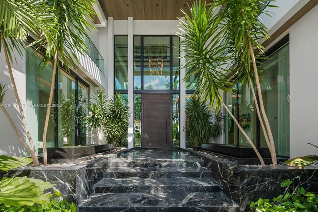 3 of 50 - 58 La Gorce Circle, Miami Beach, FL