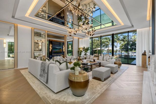 5 of 50 - 58 La Gorce Circle, Miami Beach, FL