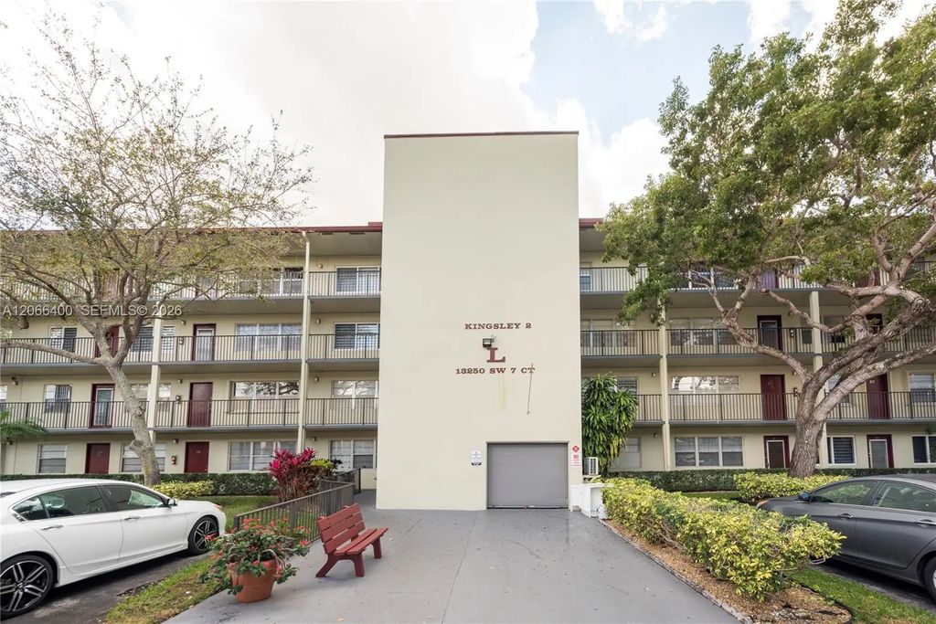 13250 Sw 7th Court #412l, Pembroke Pines