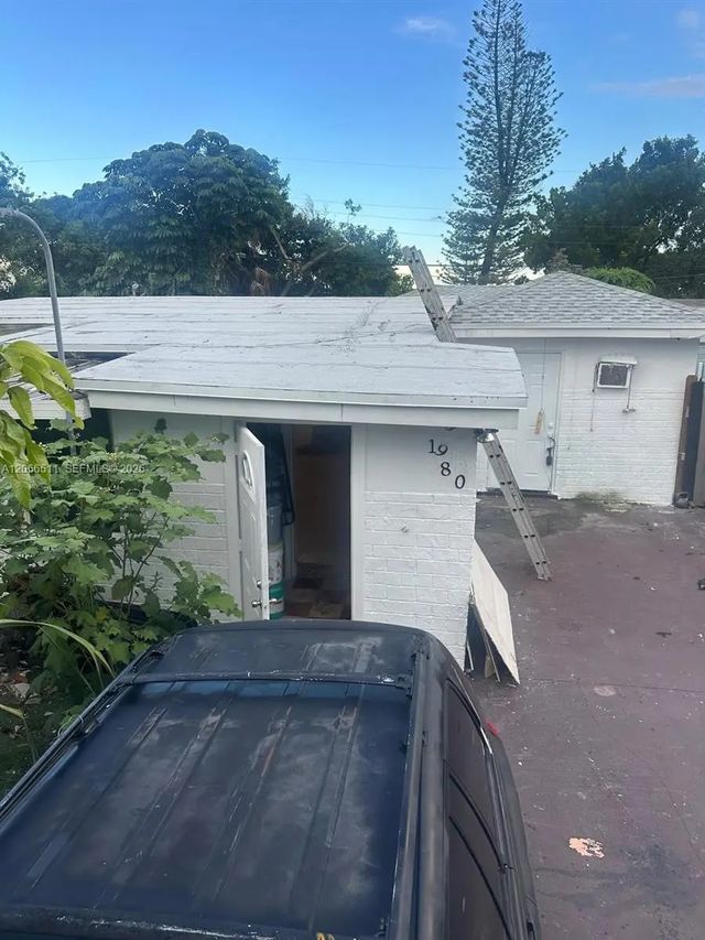 2 of 21 - 1980 Service Road, Opa-Locka, FL