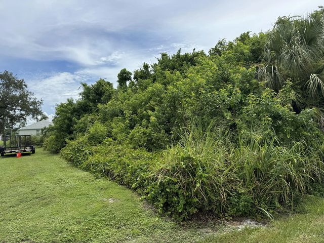 3 of 3 - 0 San Diego Avenue, Fort Pierce, FL