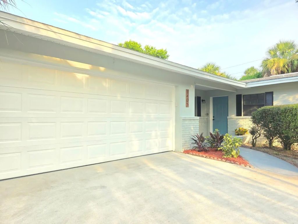 1405 Country Club Boulevard, Titusville