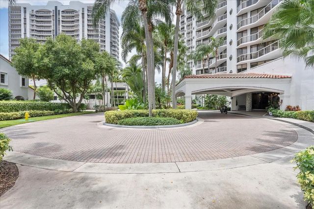 2 of 69 - 3610 Yacht Club Drive #1114, Aventura, FL