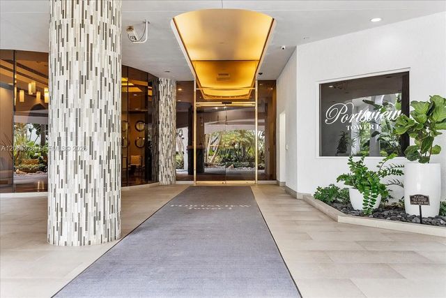 4 of 69 - 3610 Yacht Club Drive #1114, Aventura, FL