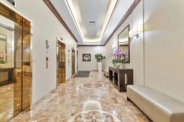 5 of 69 - 3610 Yacht Club Drive #1114, Aventura, FL