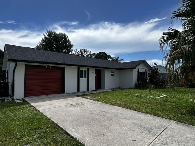 4 of 26 - 793 Sw Dorchester Street, Port St. Lucie, FL