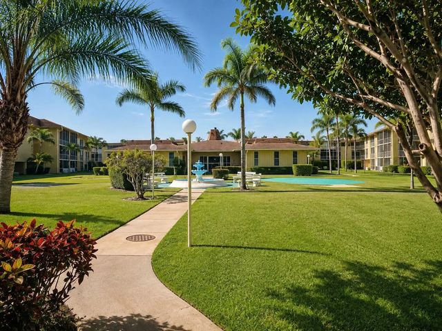 5 of 28 - 555 Purdy Lane #unit 309, Palm Springs, FL