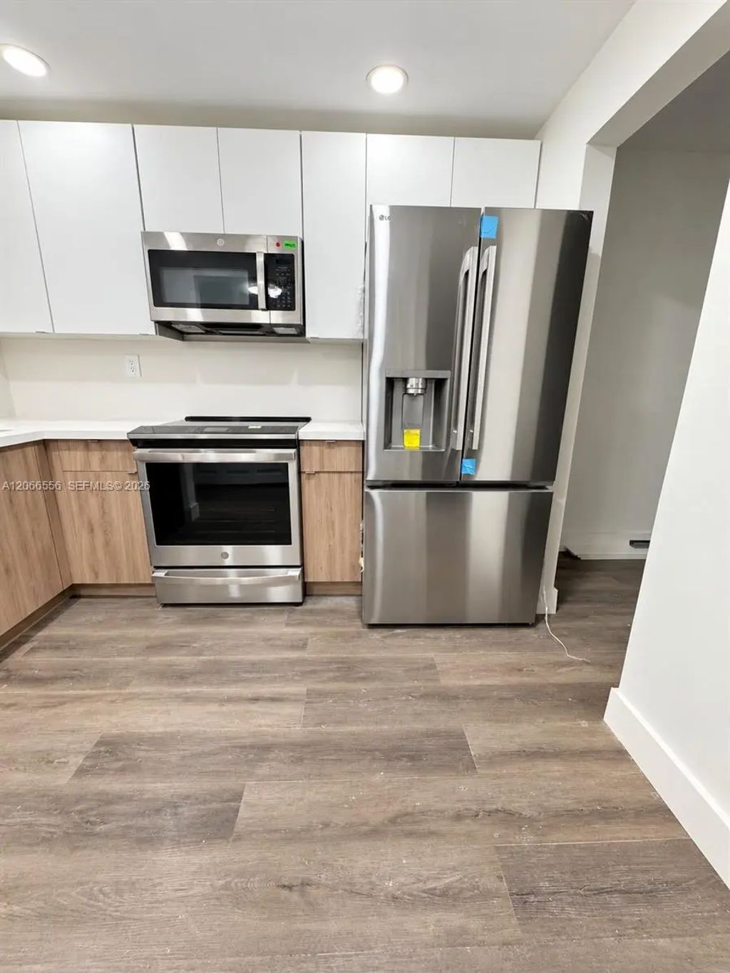 8325 Sunrise Lakes Boulevard #112, Sunrise