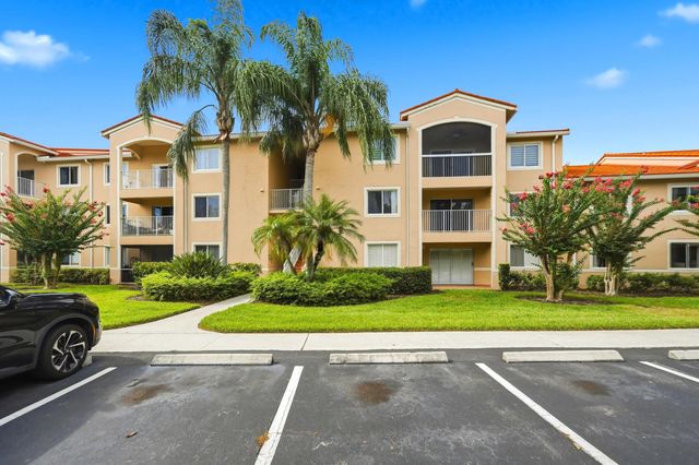 1640 N 42nd Circle #209, Vero Beach