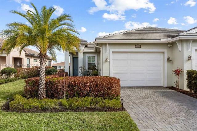 2 of 37 - 27033 Sw Viterbo Way, Port St. Lucie, FL
