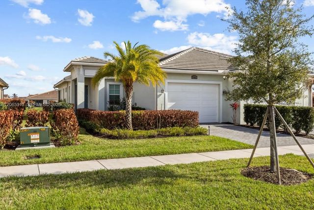3 of 37 - 27033 Sw Viterbo Way, Port St. Lucie, FL