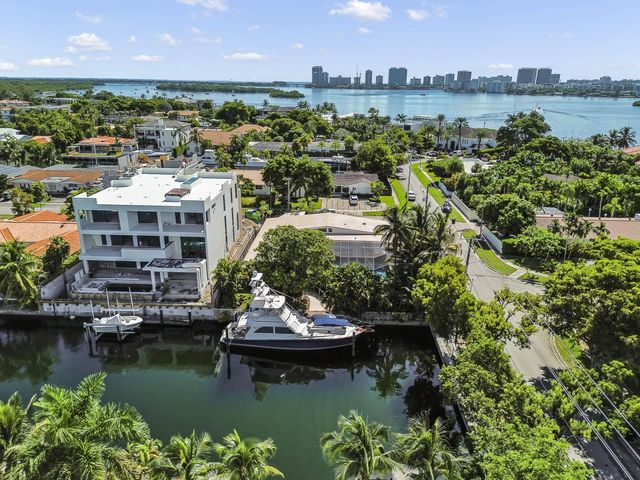 3 of 45 - 12990 Keystone Terrace, North Miami, FL