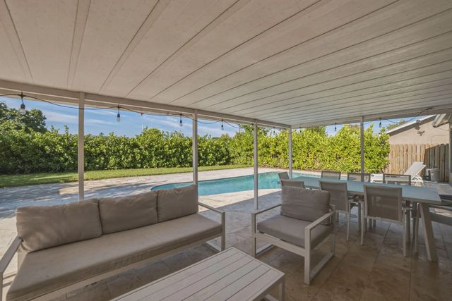 5 of 14 - 11130 Nw 26th Place, Sunrise, FL