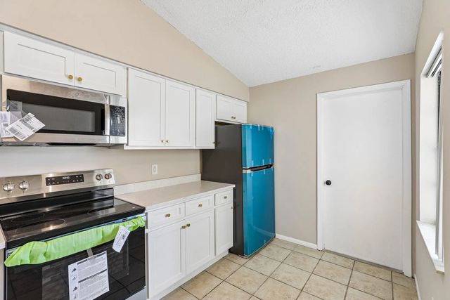 4 of 26 - 126 Garden Cove Court, Orlando, FL