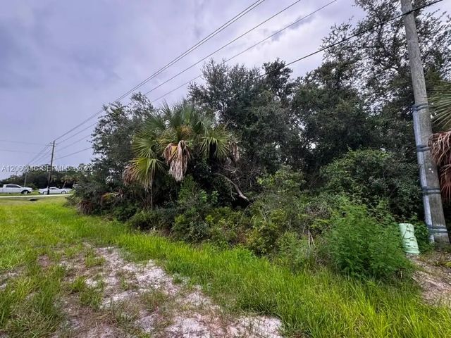 17425 Edgewater Drive, Port Charlotte
