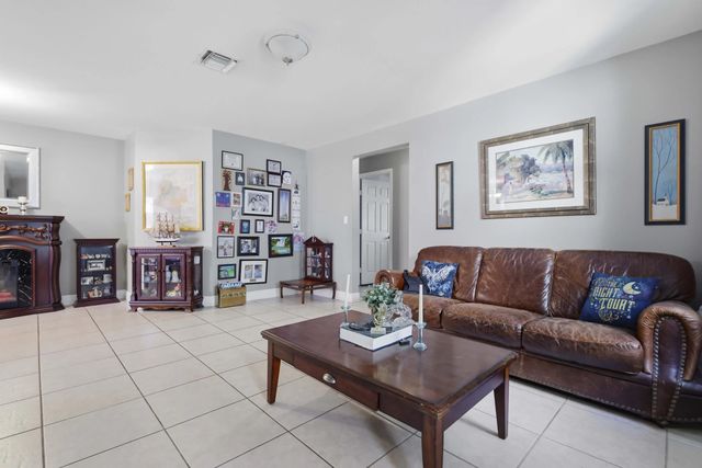 3 of 34 - 20233 Sw 85th Court, Cutler Bay, FL