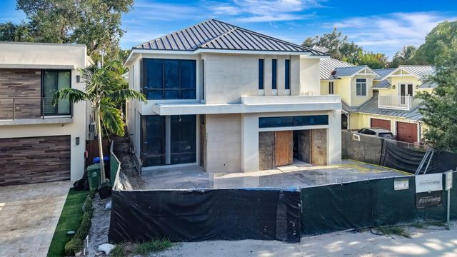 4 of 32 - 1014 Se 5th Court, Fort Lauderdale, FL