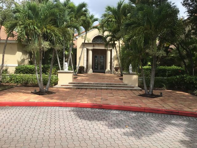 2 of 24 - 1743 Village Boulevard #304, West Palm Beach, FL