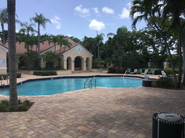 5 of 24 - 1743 Village Boulevard #304, West Palm Beach, FL