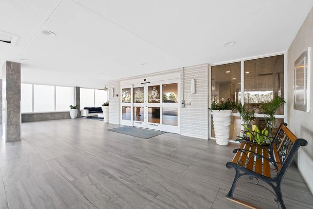 3 of 8 - 3850 Galt Ocean Drive #1905, Fort Lauderdale, FL