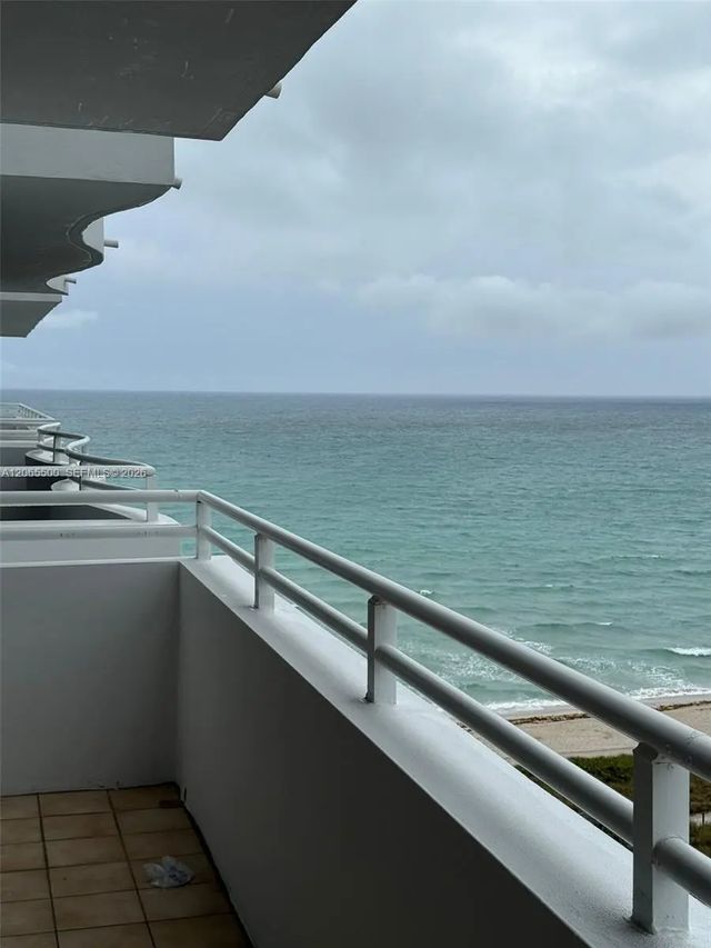 8911 Collins Avenue #1103, Surfside