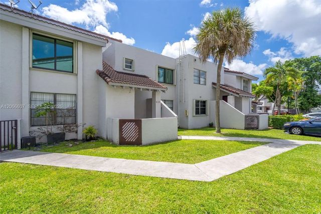 2 of 34 - 860 Nw 106th Avenue #3b3-5, Miami, FL