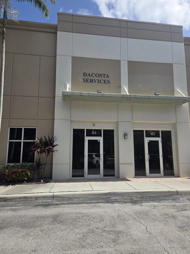 1000 Stinson Way #113, West Palm Beach