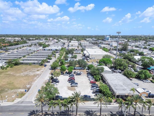 5 of 19 - 606 Nw 8th Avenue, Fort Lauderdale, FL