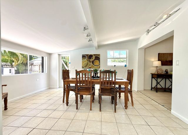 4 of 36 - 1532 Ne 27th Drive, Wilton Manors, FL