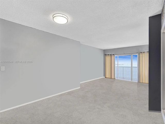 3 of 13 - 300 Bayview Drive #1914, Sunny Isles Beach, FL