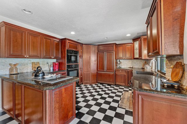 5 of 38 - 1726 Treehaven Court, Wellington, FL