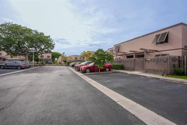 3 of 35 - 12316 Nw 11th Court, Pembroke Pines, FL