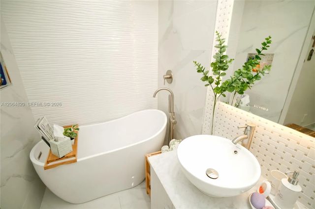 4 of 45 - 14945 Sw 49th Lane #h-6, Miami, FL