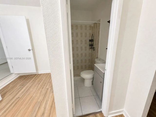 4 of 16 - 19631 Nw 57th Place, Hialeah, FL