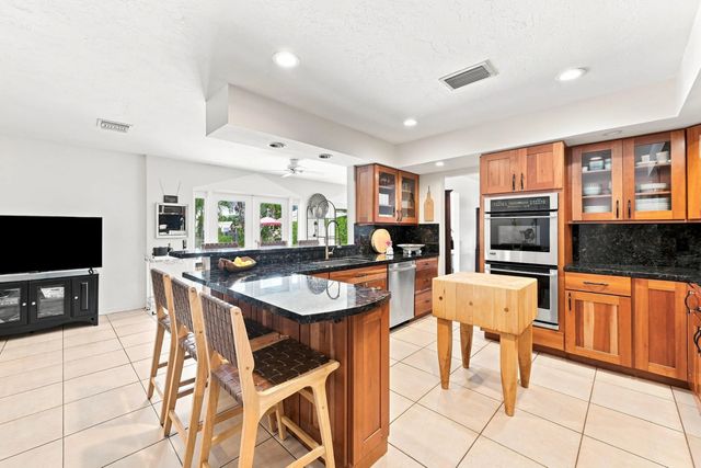 4 of 56 - 3315 Ne 42nd Court, Fort Lauderdale, FL