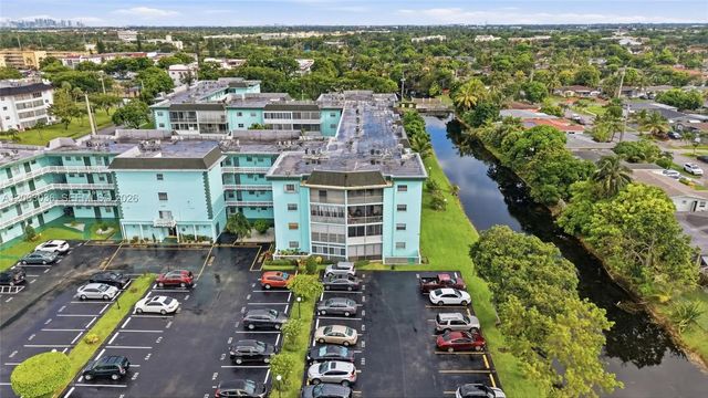 4 of 34 - 4141 Nw 44th Avenue #217, Lauderdale Lakes, FL