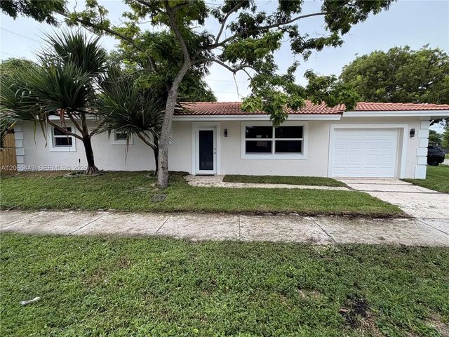 110 Ne 17th Court, Pompano Beach