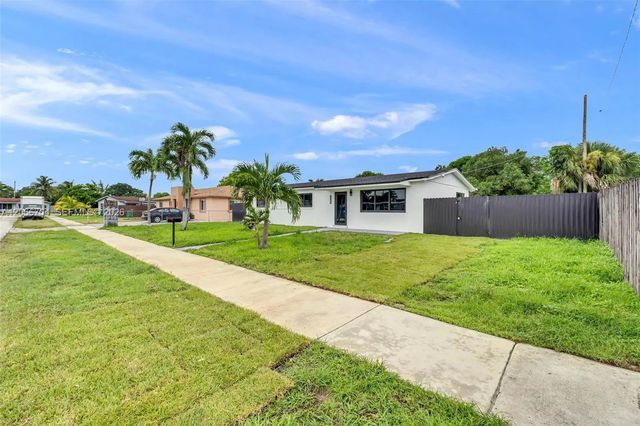 2 of 43 - 2600 Nw 205th Street, Miami Gardens, FL