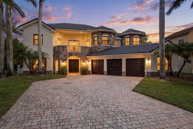 10594 Versailles Boulevard, Wellington