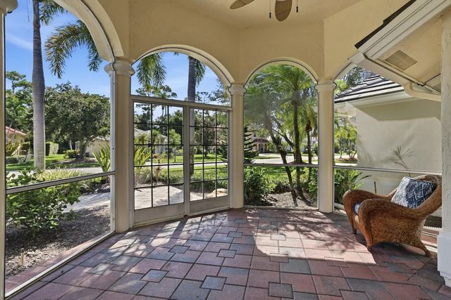 3 of 41 - 533 Cypress Green Circle, Wellington, FL