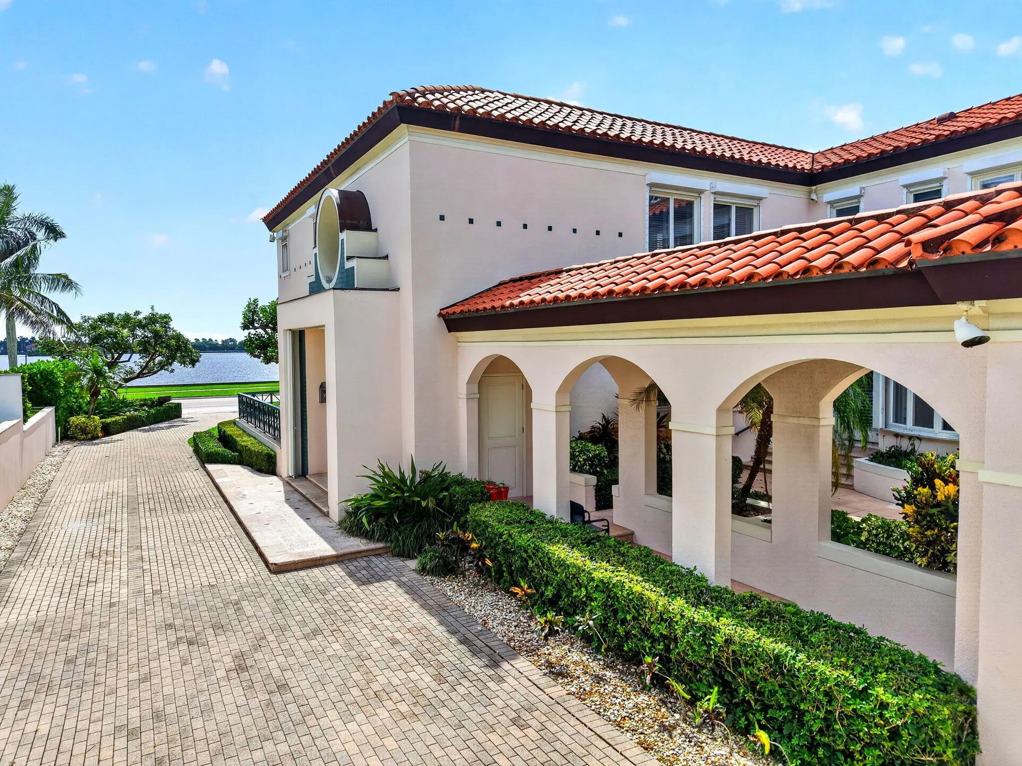5011 S Flagler Drive, West Palm Beach, FL, 33405
