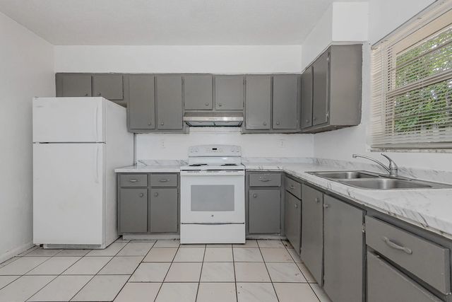 3 of 54 - 1915 Sw 4th Avenue #1-3, Fort Lauderdale, FL