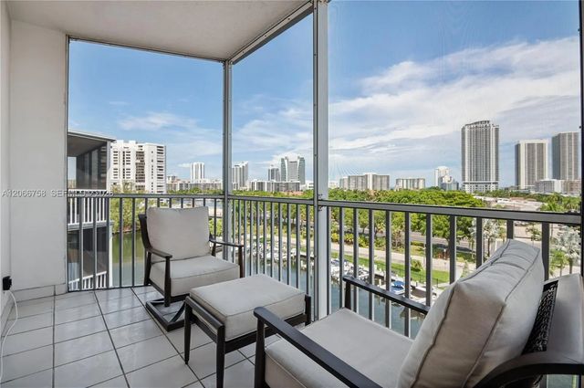 3 of 20 - 200 Diplomat Parkway #830, Hallandale Beach, FL