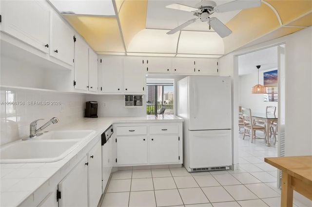 5 of 20 - 200 Diplomat Parkway #830, Hallandale Beach, FL