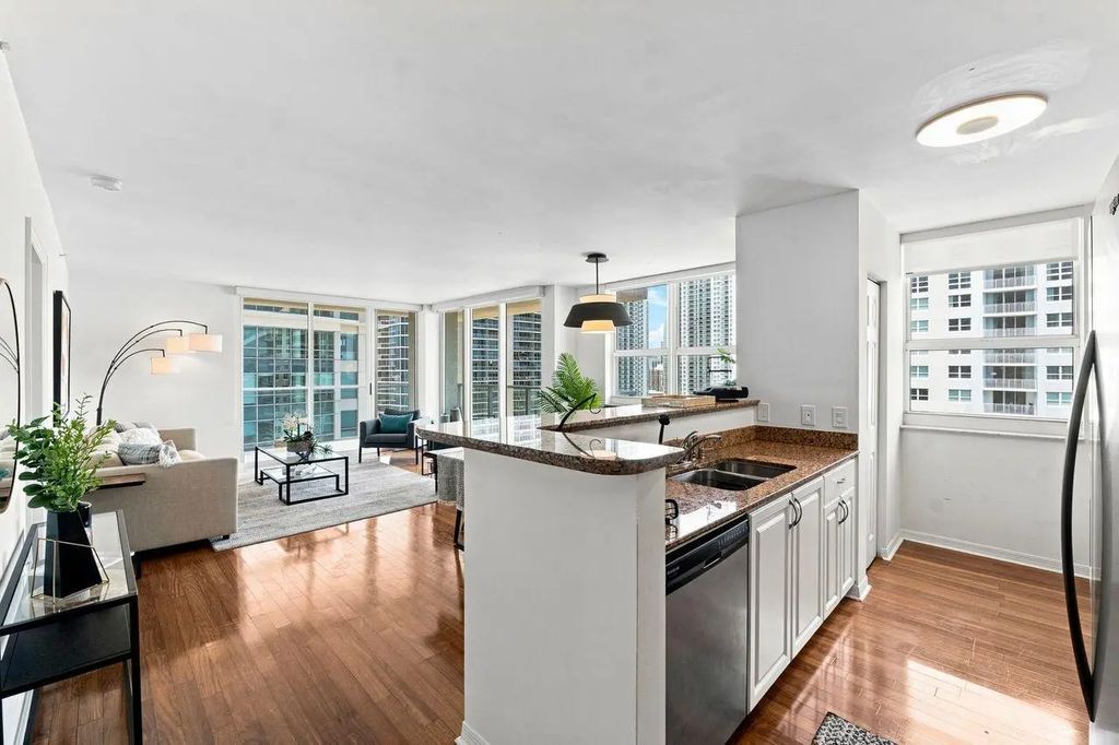 1155 Brickell Bay Drive #2802, Miami